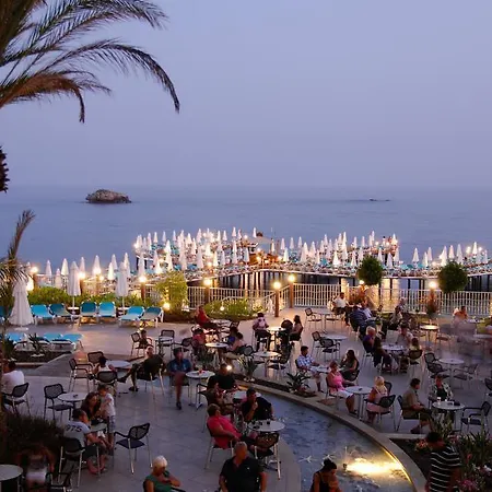 Insula & Hotel